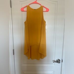 yellow blouse